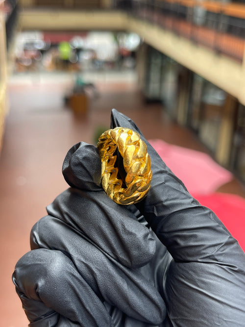 Curbed Cuban Link Ring