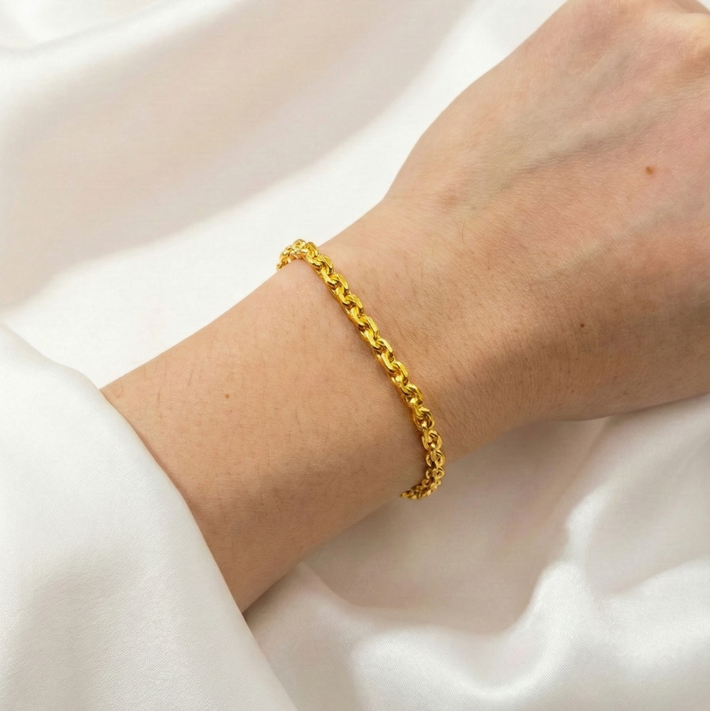 3MM Solid Anchor Link Bracelet — detail 2