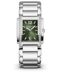 Patek Philippe - 4910/1200A - 25.1 x 30 mm - Steel