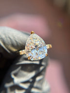 Accent Solitaire Engagement Ring