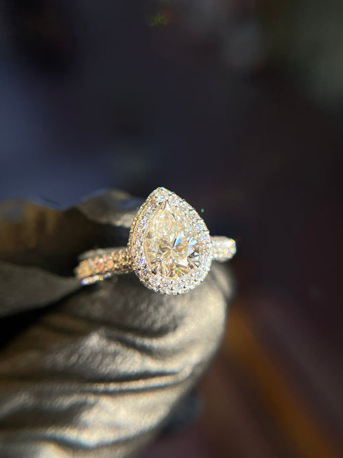 Cathedral Pavé Halo Engagement Ring