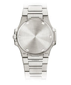 Patek Philippe - 7010/1G - 32 mm - White Gold