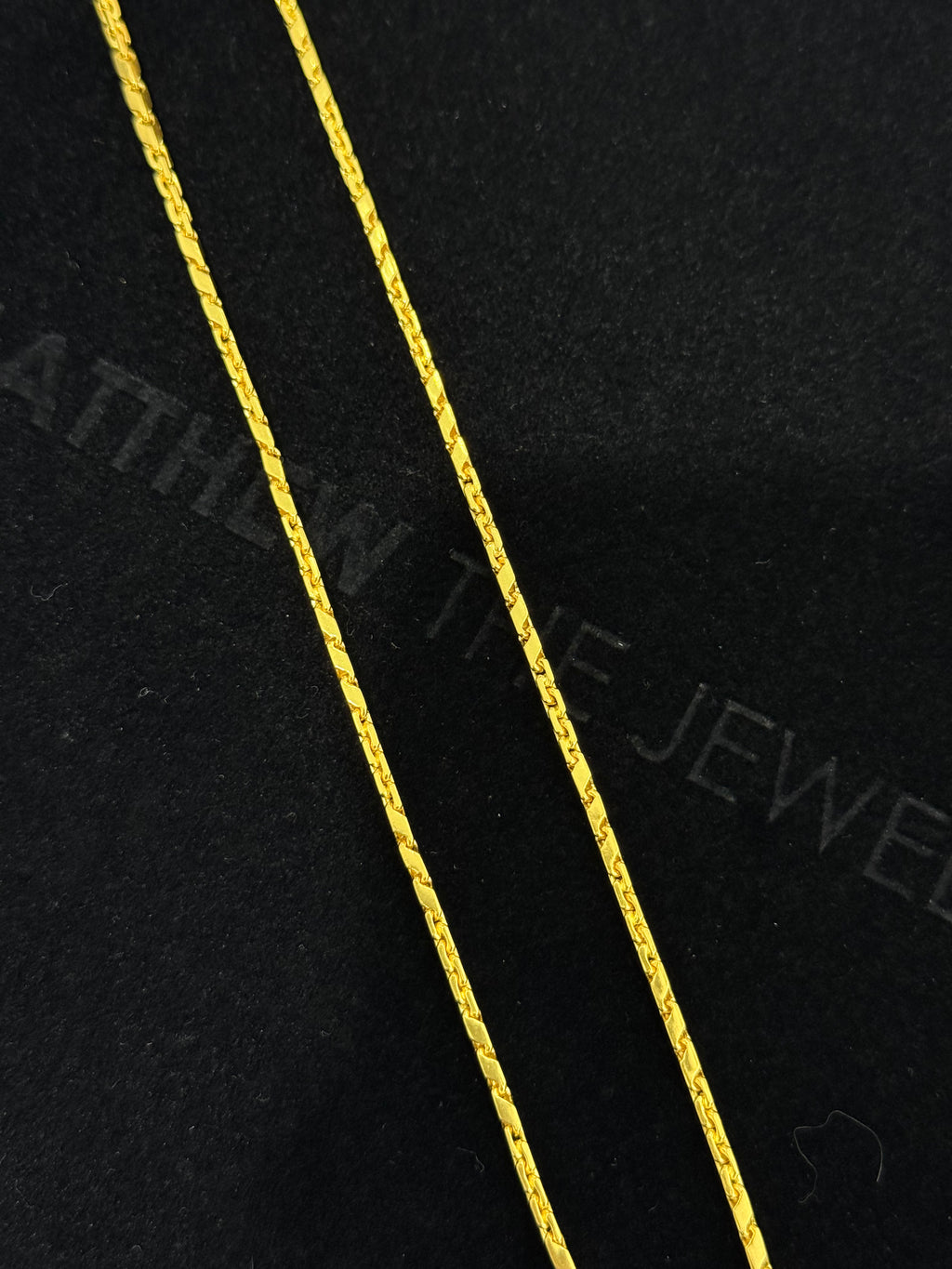 24K Yellow Gold Baht-Anchor Chain - 21 inches, 1.6mm, 19.20g