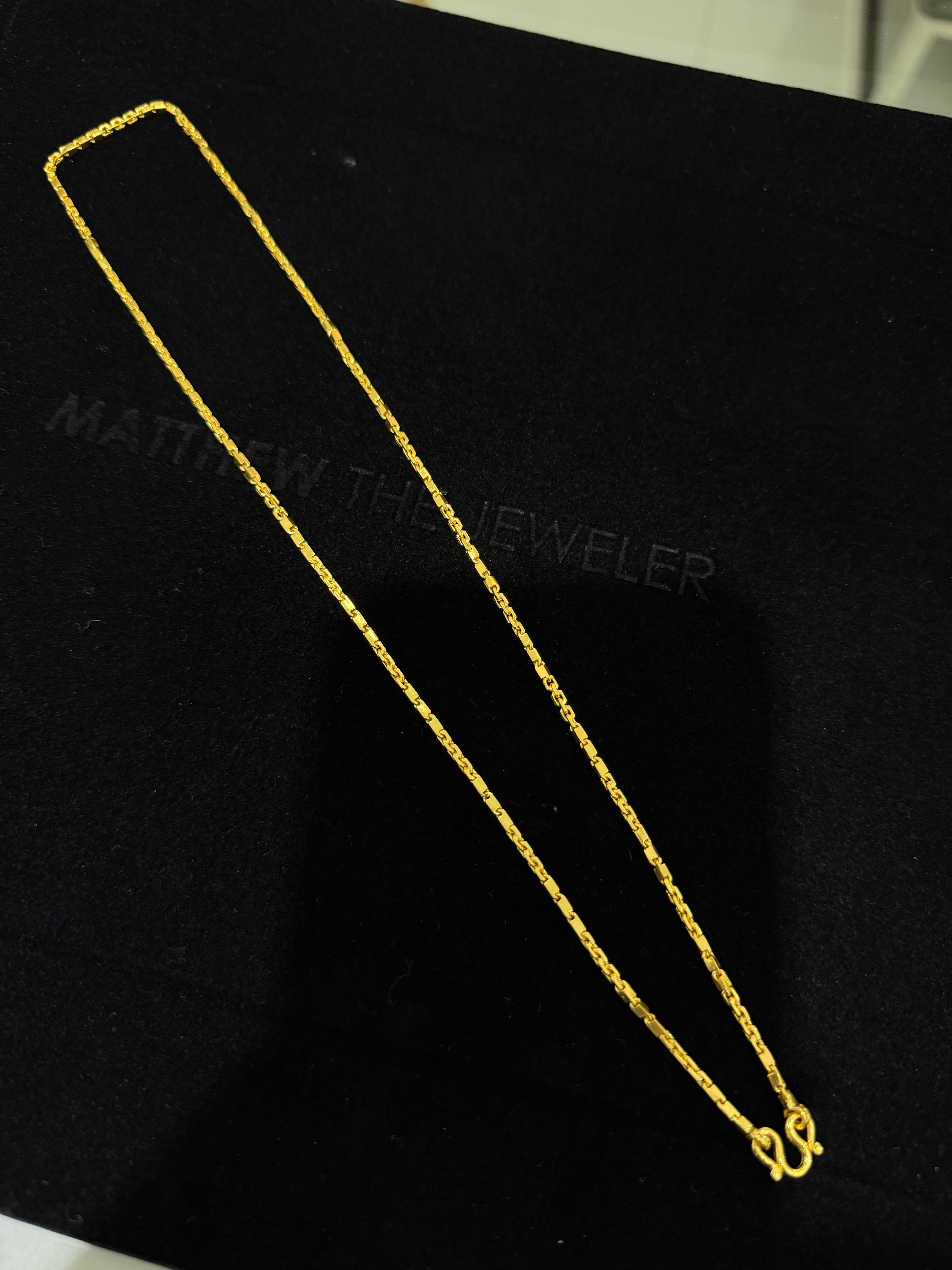 24K Yellow Gold Baht-Anchor Chain - 21 inches, 1.70mm, 19.68g