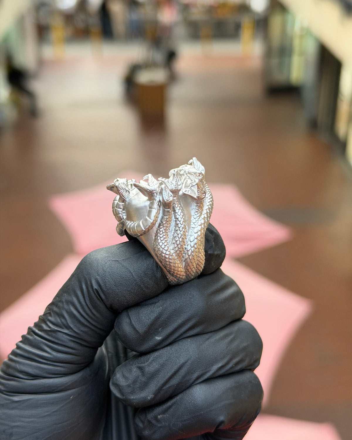 Medusa's Gaze Ring — detail 5