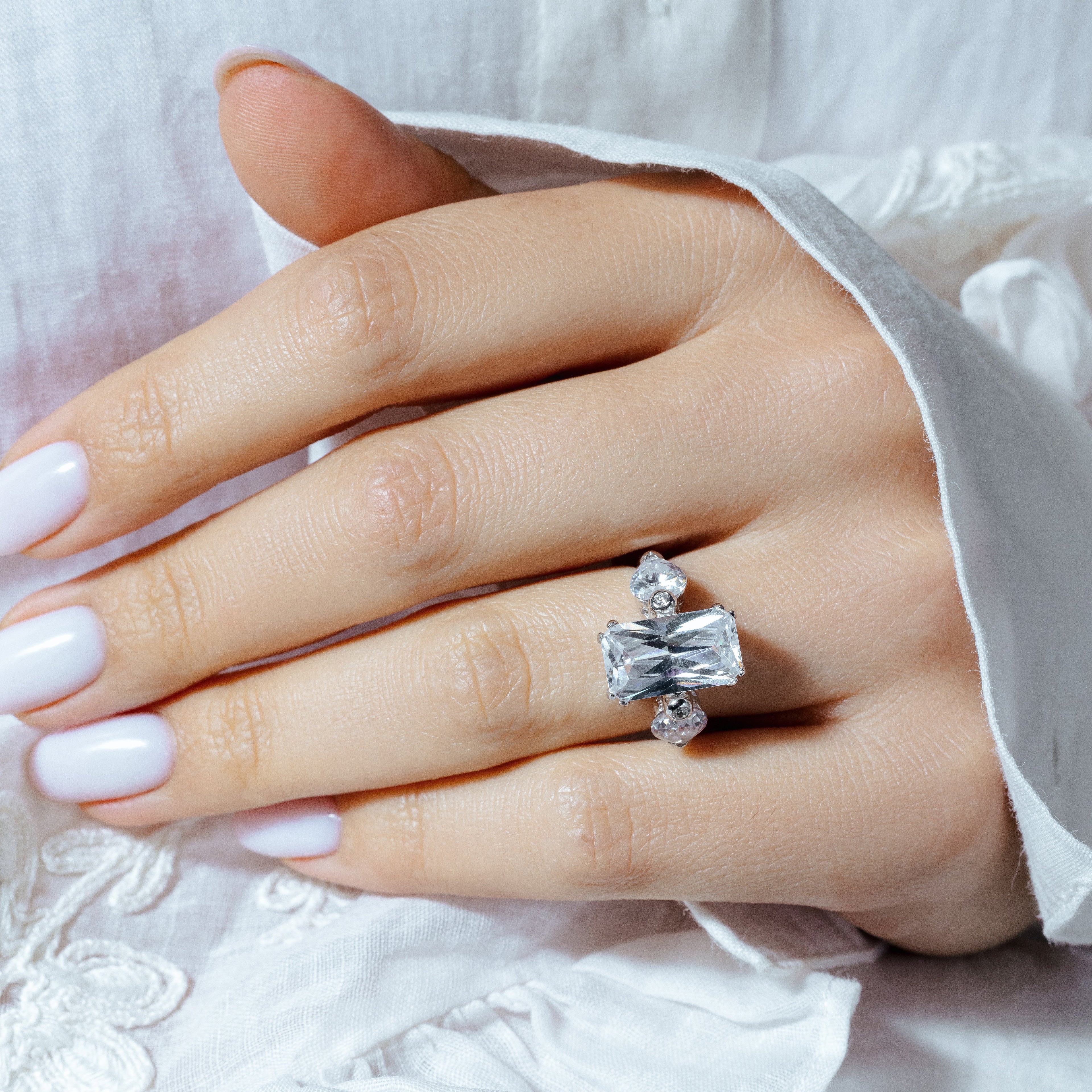 Silver 925 Rhodium Plated Rectangular and Heart CZ Ring - STR00050CLR