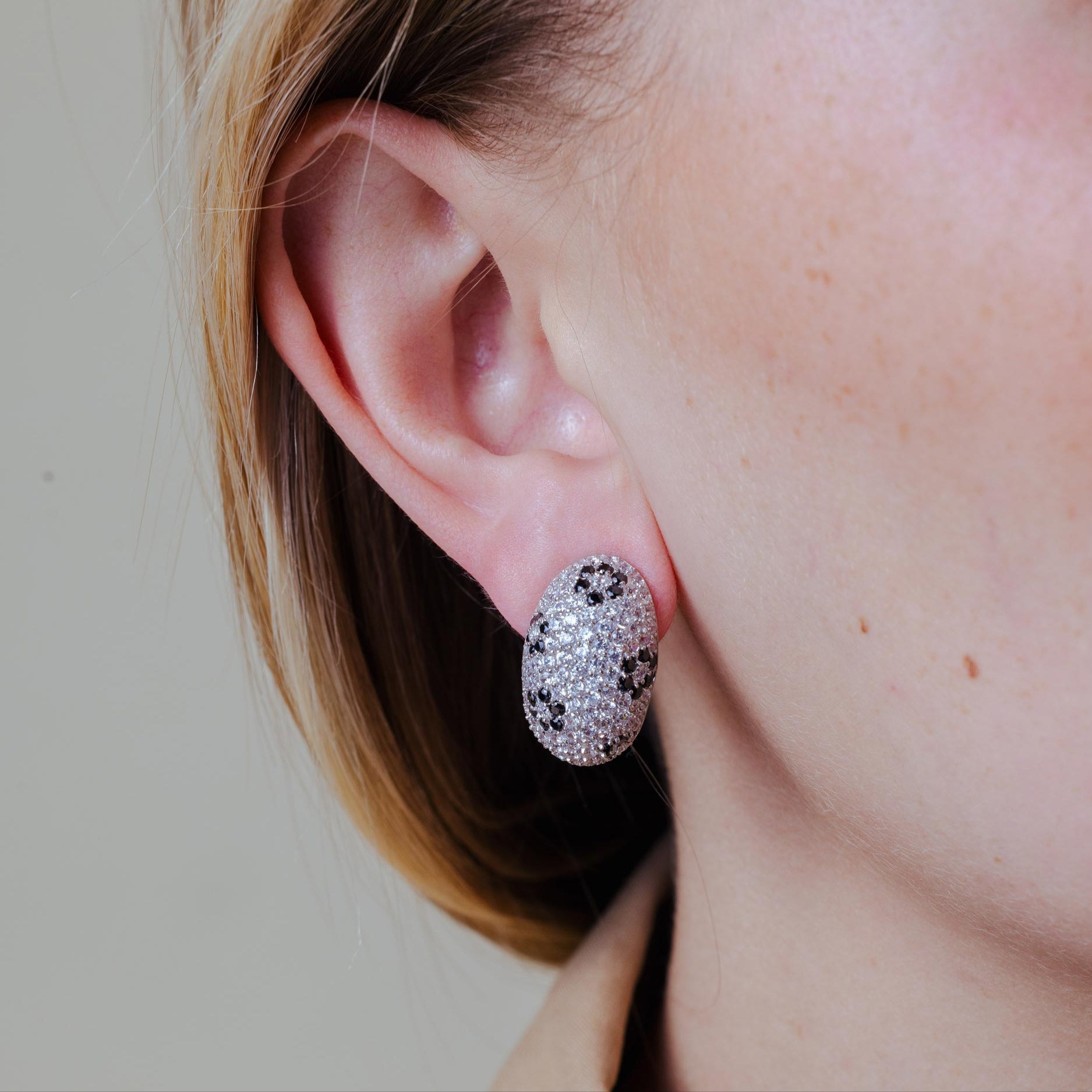 Silver 925 Rhodium Plated Oval Black and Clear CZ Lever Back Earrings - BGE00097