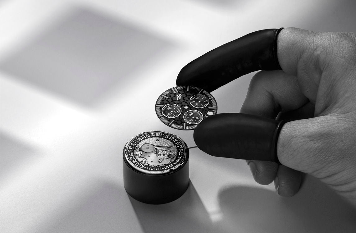 Audemars Piguet - 43 mm - Black Ceramic