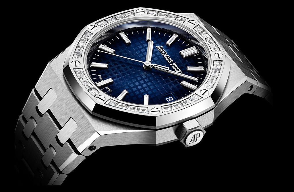 Audemars Piguet - 37 mm - 18K White Gold