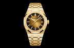 Audemars Piguet - 37 mm - 18K Yellow Gold