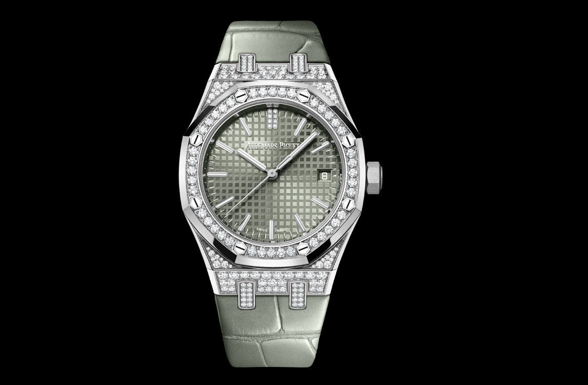 Audemars Piguet - 37 mm - 18K White Gold