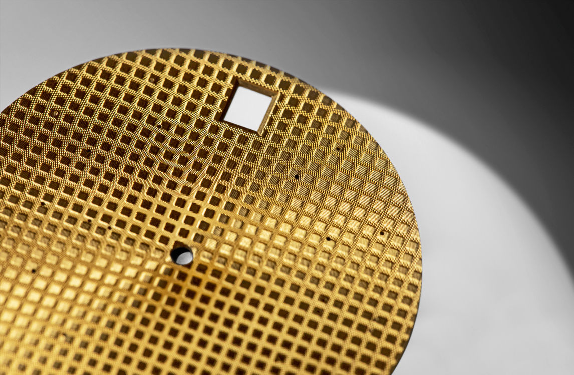 Audemars Piguet - 39 mm - 18K Yellow Gold