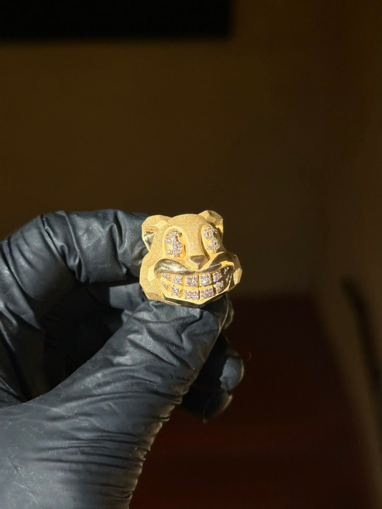 Cashed Squirrel Ring in solid gold - sculpted squirrel head with a two-row diamond grill