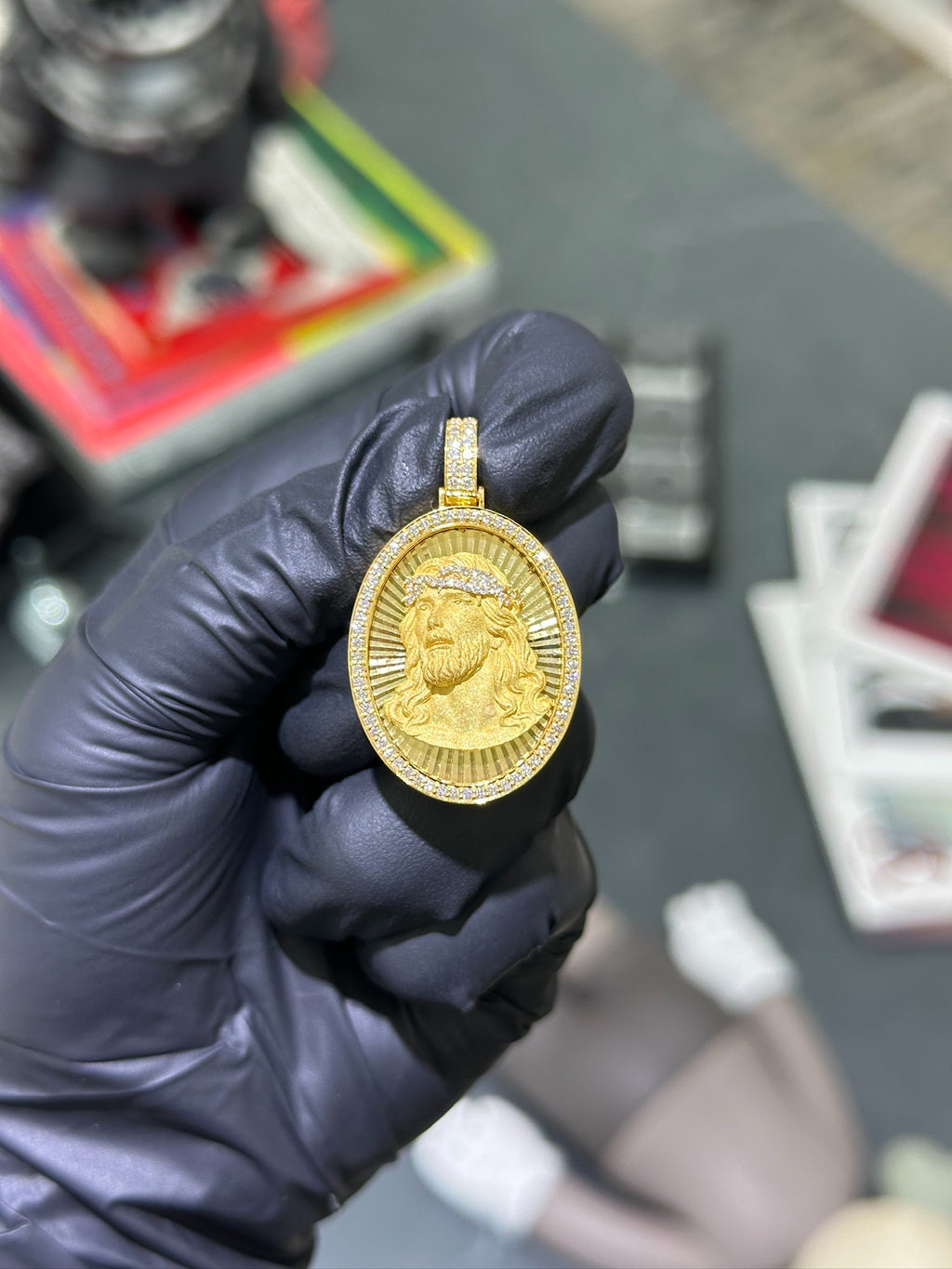 Jesus and Virgin Mary diamond oval pendant in gold, veiled Madonna face with a pave halo arc