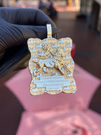 Haile Selassie diamond portrait pendant in gold, imperial regalia in high relief within a diamond-traced frame