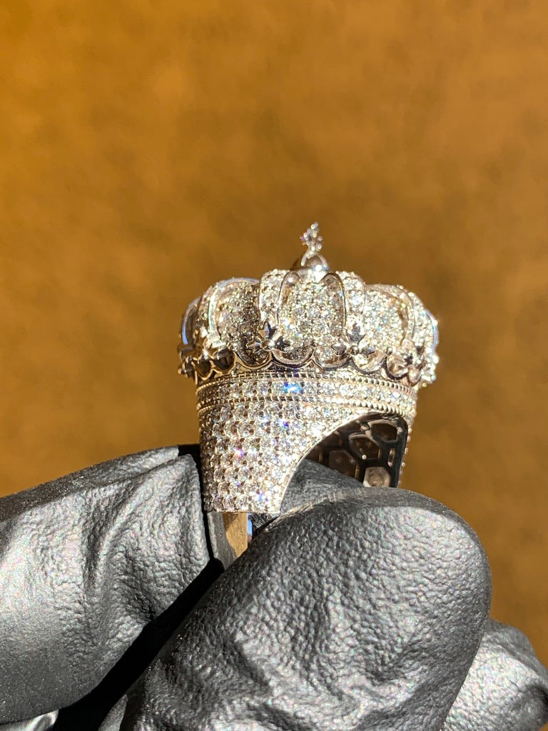 King's Crown Ring with a polished smooth inner band beneath the diamond-set crown