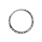 Land-Dweller fluted platinum bezel