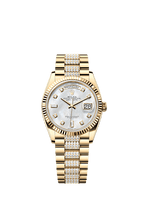 Rolex Yellow Gold Day-Date - 36mm - White mother-of-pearl Diamond Dial - President