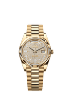 Rolex Yellow Gold Day-Date - 40mm - Diamond-paved - President