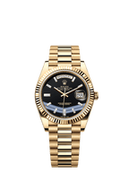 Rolex Yellow Gold Day-Date - 40mm - Onyx Diamond Dial - President