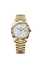 Rolex Yellow Gold Day-Date - 40mm - White mother-of-pearl Diamond Dial - President