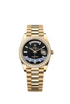 Rolex Yellow Gold Day-Date - 40mm - Onyx Diamond Dial - President