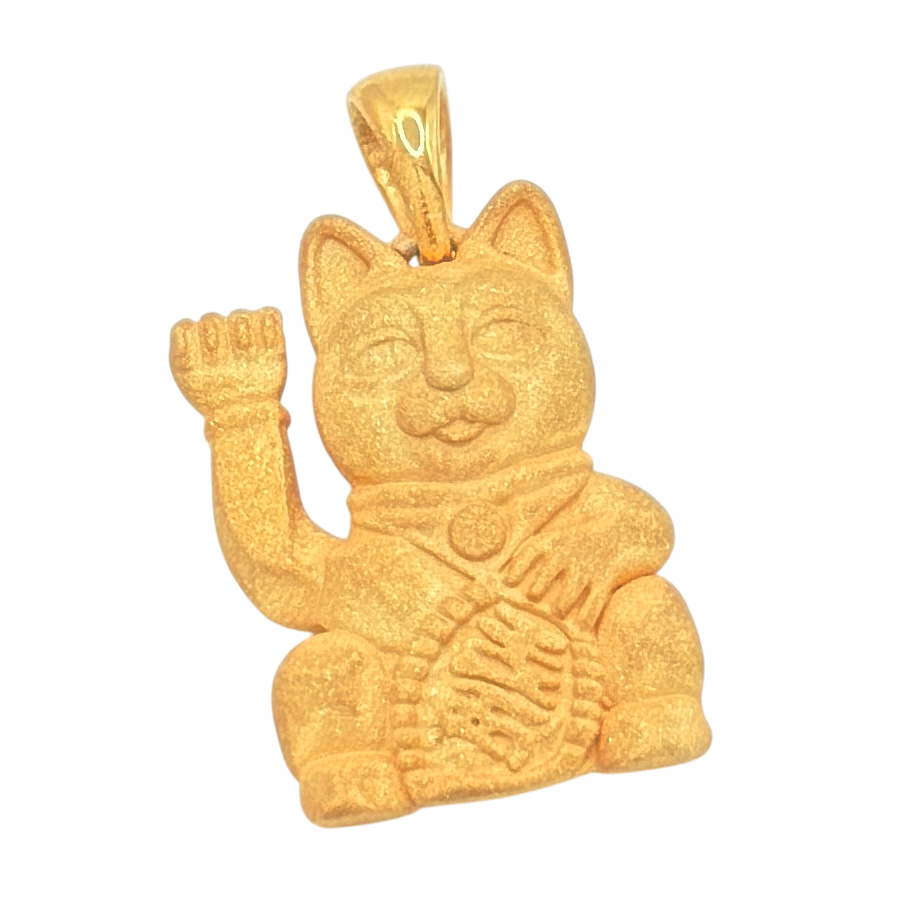Solid gold Money Cat Mini Pendant, maneki-neko front view