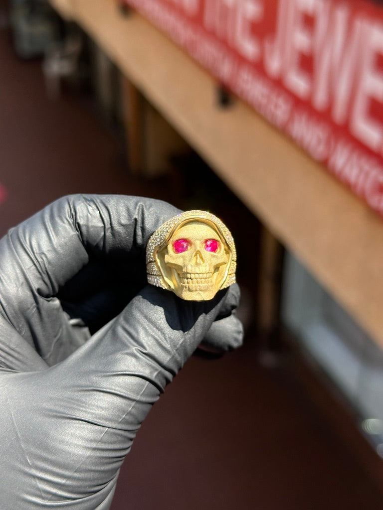 Red Eyed Santa Muerte Ring in solid gold - satin-finish hooded skull with synthetic ruby eyes