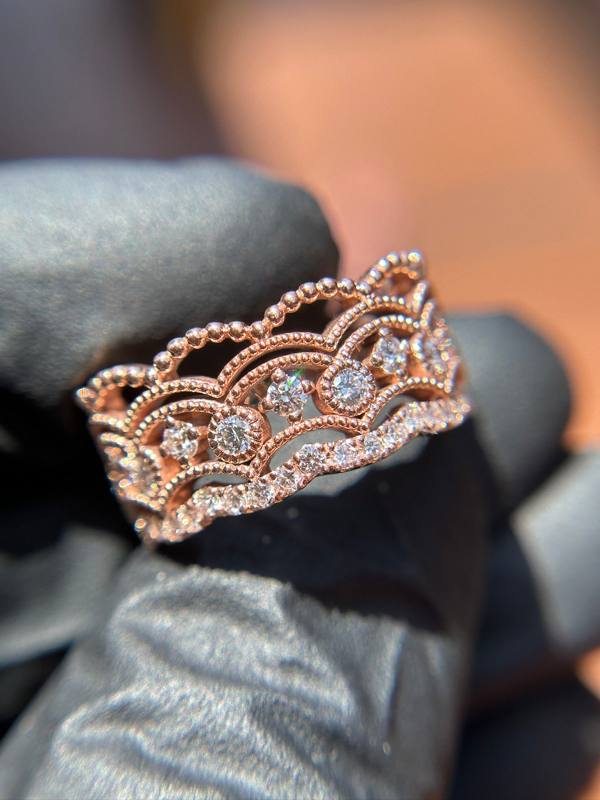 Vintage Laced Victorian Ring in solid gold - openwork scalloped arches with milgrain beading