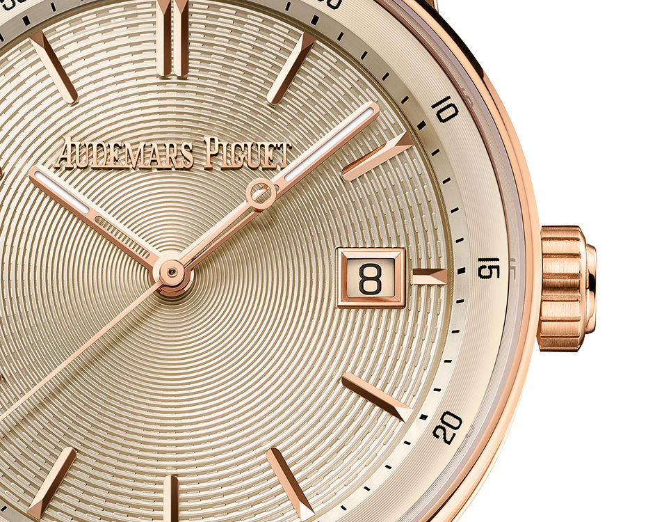 Audemars Piguet - Code 11.59 - 38 mm - 18K Rose Gold