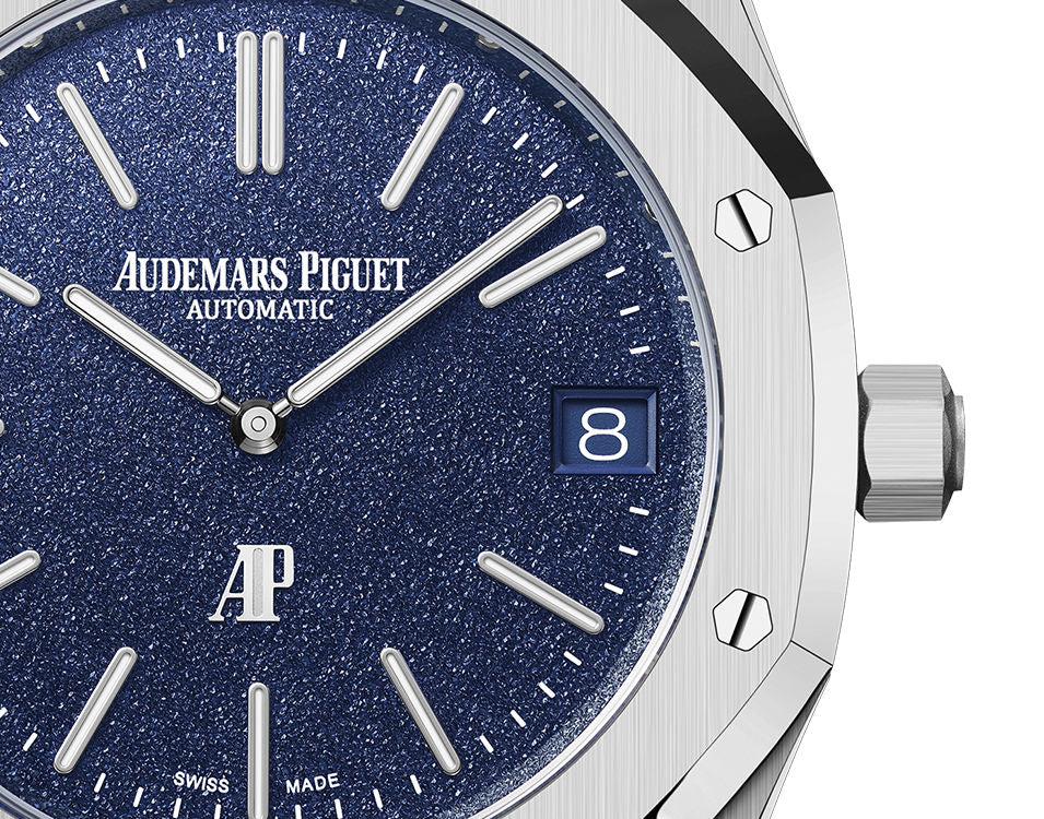 Audemars Piguet - 39 mm - 18K White Gold