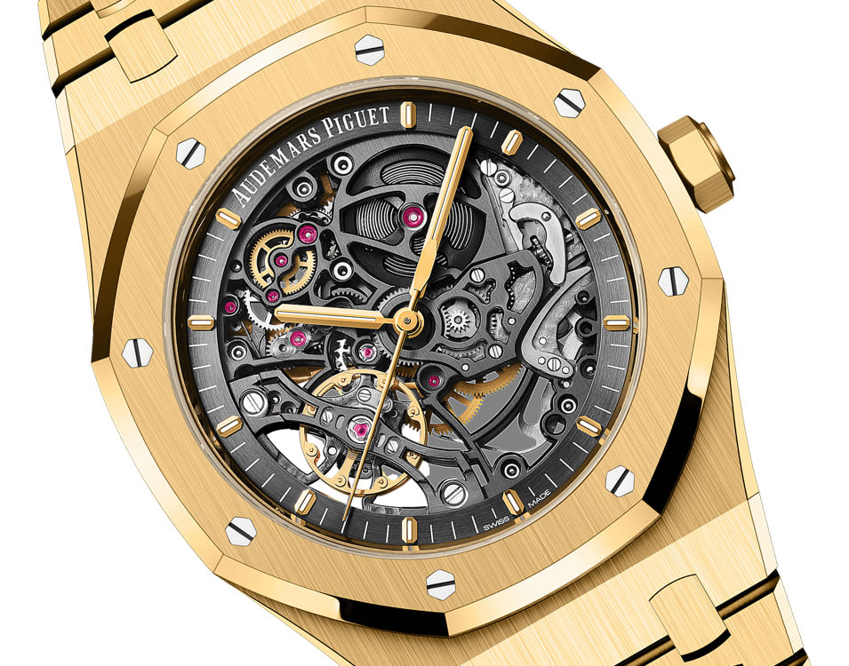Audemars Piguet - 41 mm - 18K Yellow Gold
