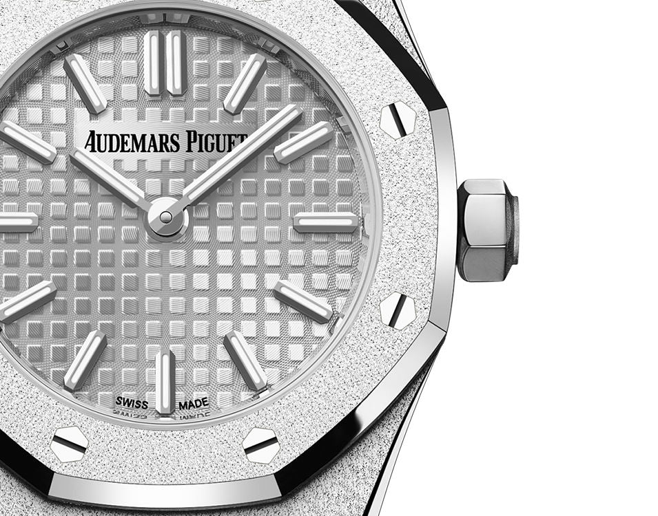 Audemars Piguet - 23 mm - 18K White Gold