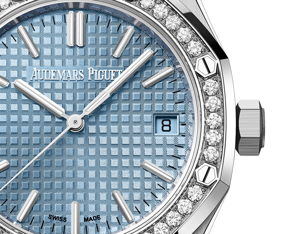 Audemars Piguet - 37 mm - Stainless Steel