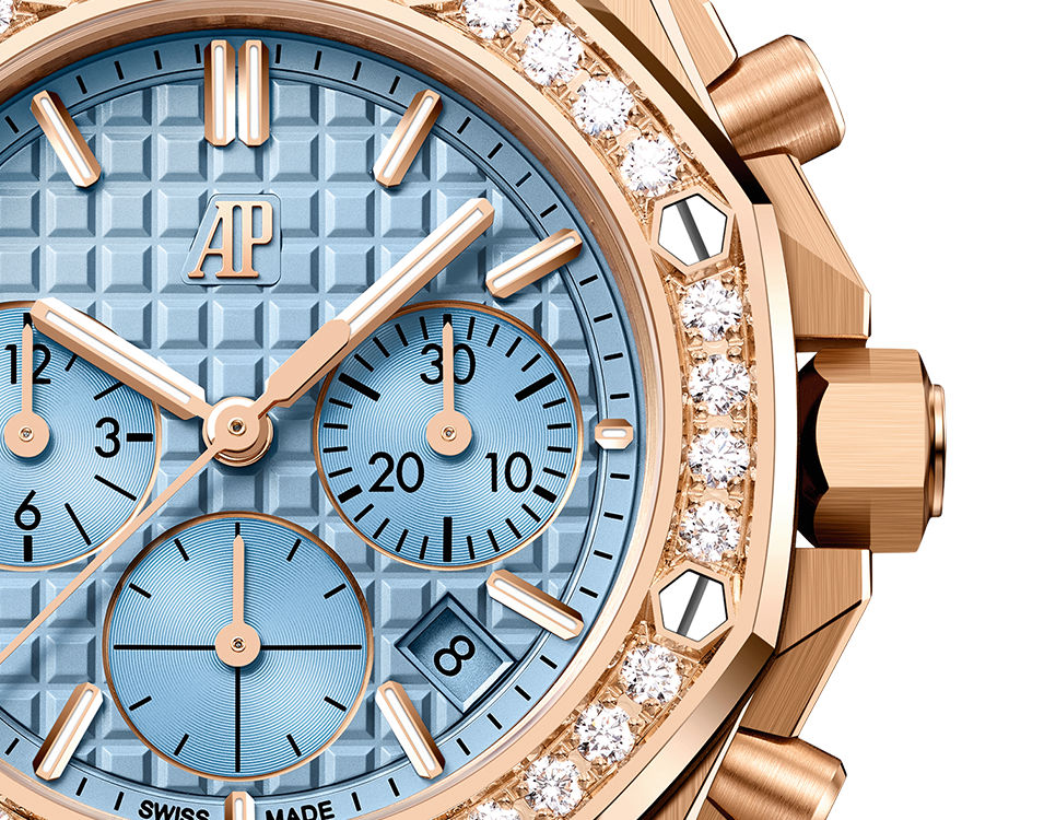 Audemars Piguet - 37 mm - 18K Rose Gold